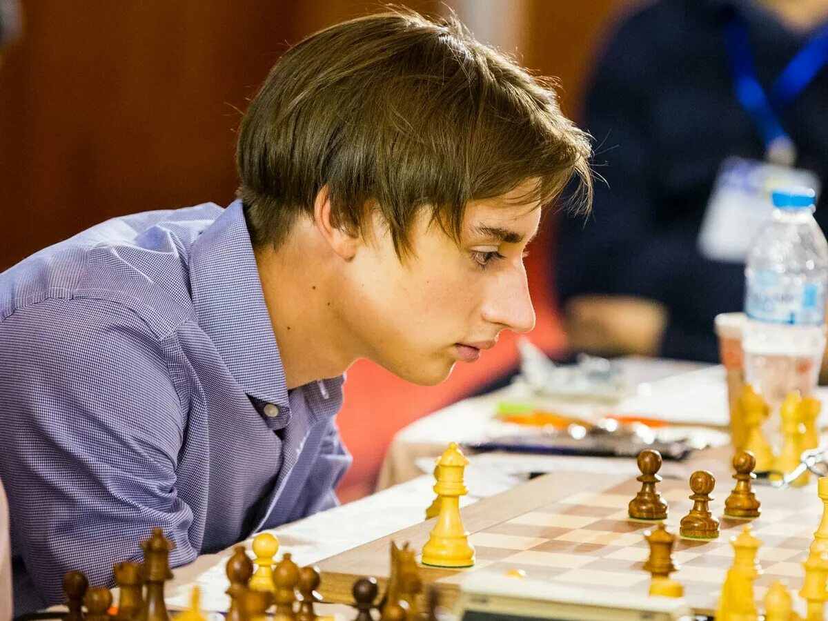 Даниил дубов. Даниилом дубовым. Даниил дубин шахматист. Дубов даниил дмитриевич шахматы. Даниил дубин шахматист.