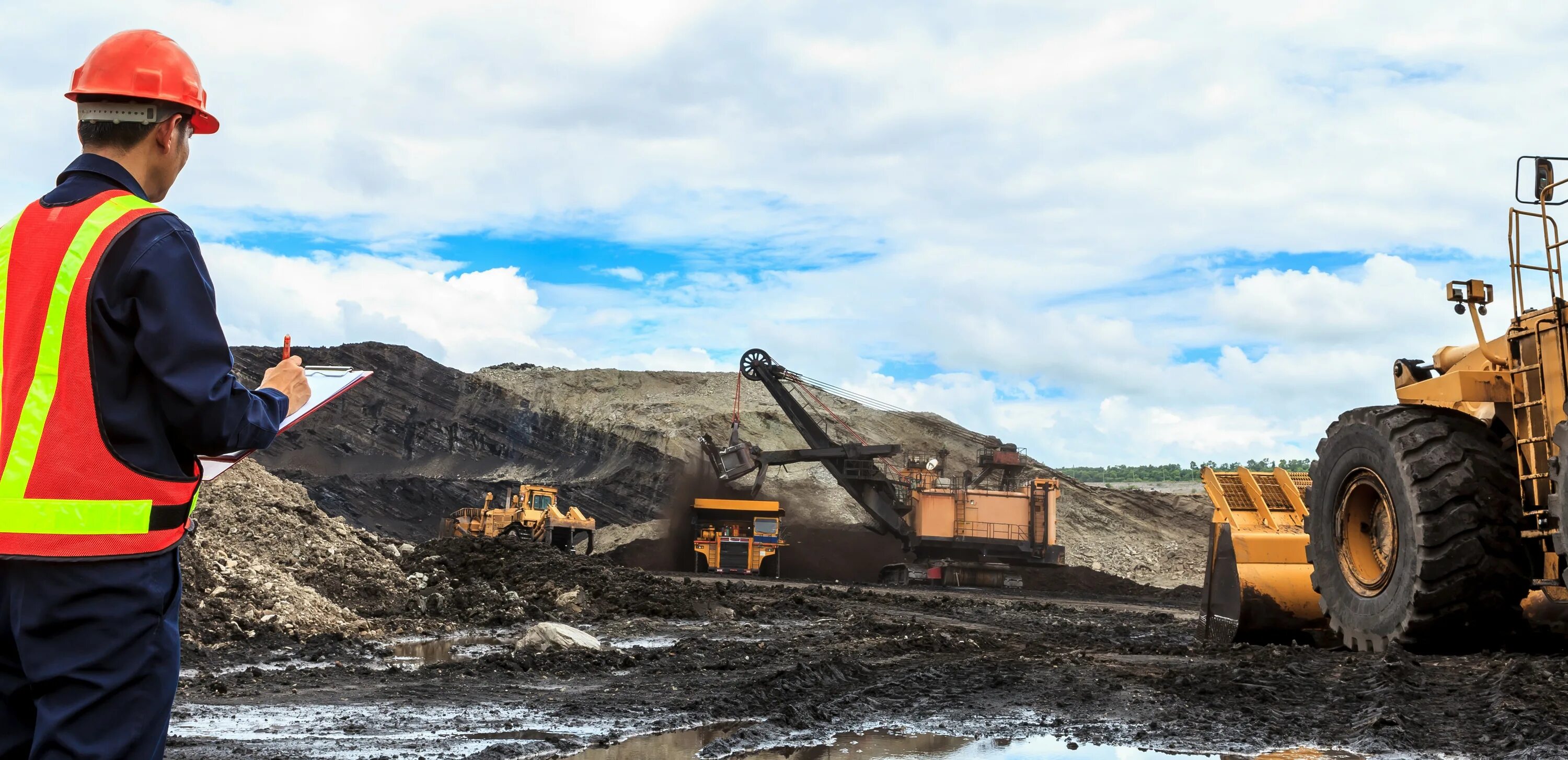 Горный маркшейдер. Подземная разработка полезных ископаемых. Маркшейдер карьера, рудника, шахты. Горный инженер. Маркшейдер полиметалл.