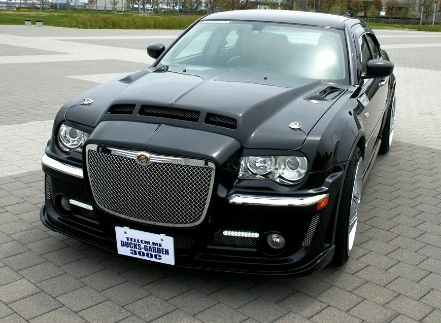 Тюнинг крайслера. Chrysler 300c. Chrysler 300c Tuning. Chrysler 300c обвес. Крайслер 300c Tuning.