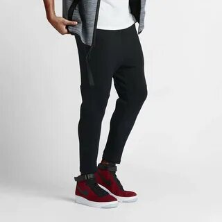 Штаны nike tech fleece
