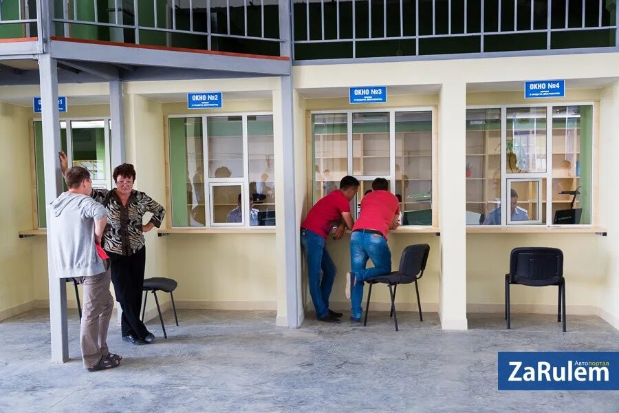 В Чебоксарах задержали двух пьяных водителей из рядов ГИБДД - Чебоксары. Страниц