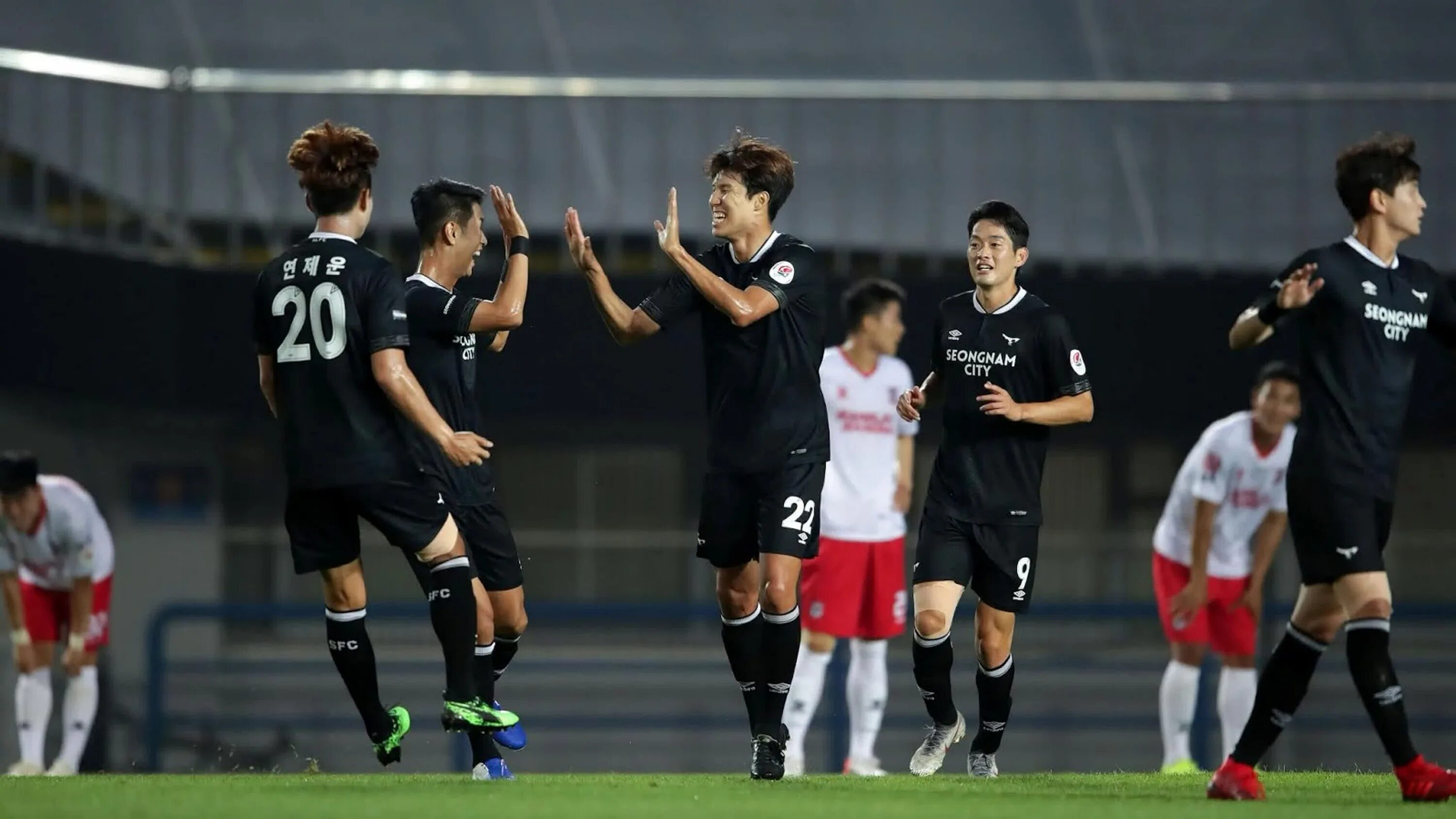 Элитная лига корея. Элитная лига корея. Корейская лига. Южная корея фк. Элитная лига корея.