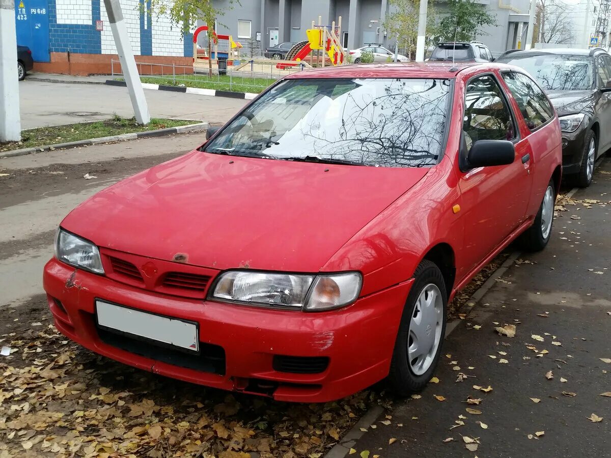 Ниссан Альмера n15 1997. Nissan Almera n15 хэтчбек. Ниссан Альмера хэтчбек 1997. Nissan Almera 1997 хэтчбек. Ниссан альмера 1.6 купить