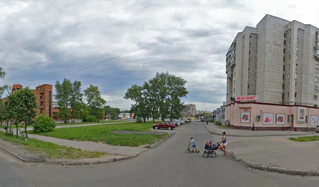 Дебаркадер череповец. Район заречье череповец. Октябрьский мост вечером череповец. Череповец в 2000 году. Череповец мост ночью.