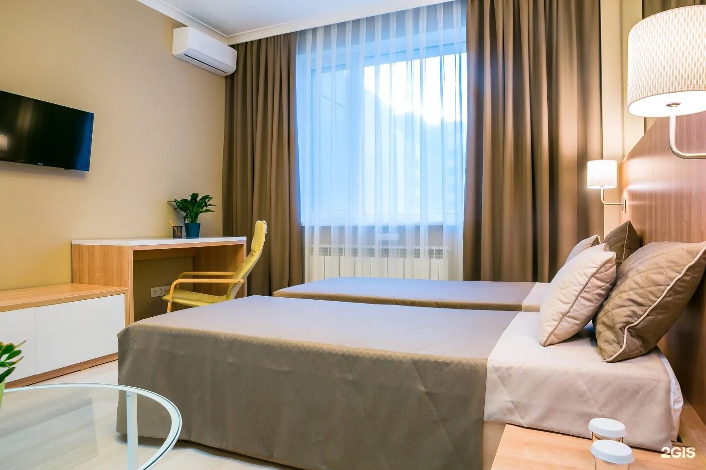 Эко астана. Eco Apart Hotel Astana. Отель «эко-апарт». Эко отель Казахстан. Комплекс апартаментов эко.