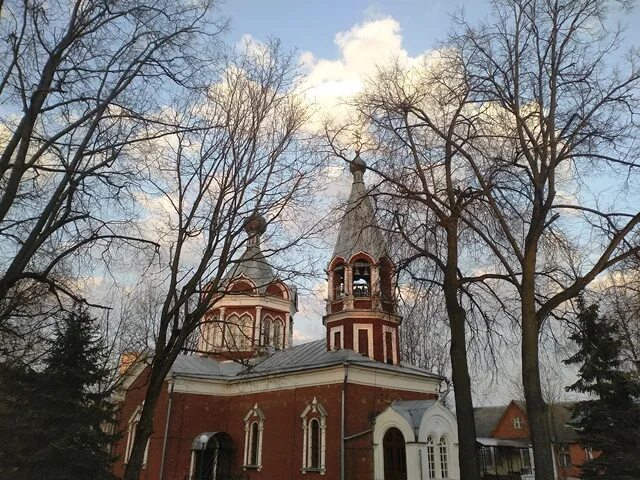 богослужения в храмах клина