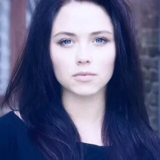 Анна Бобкинамен топтық секс