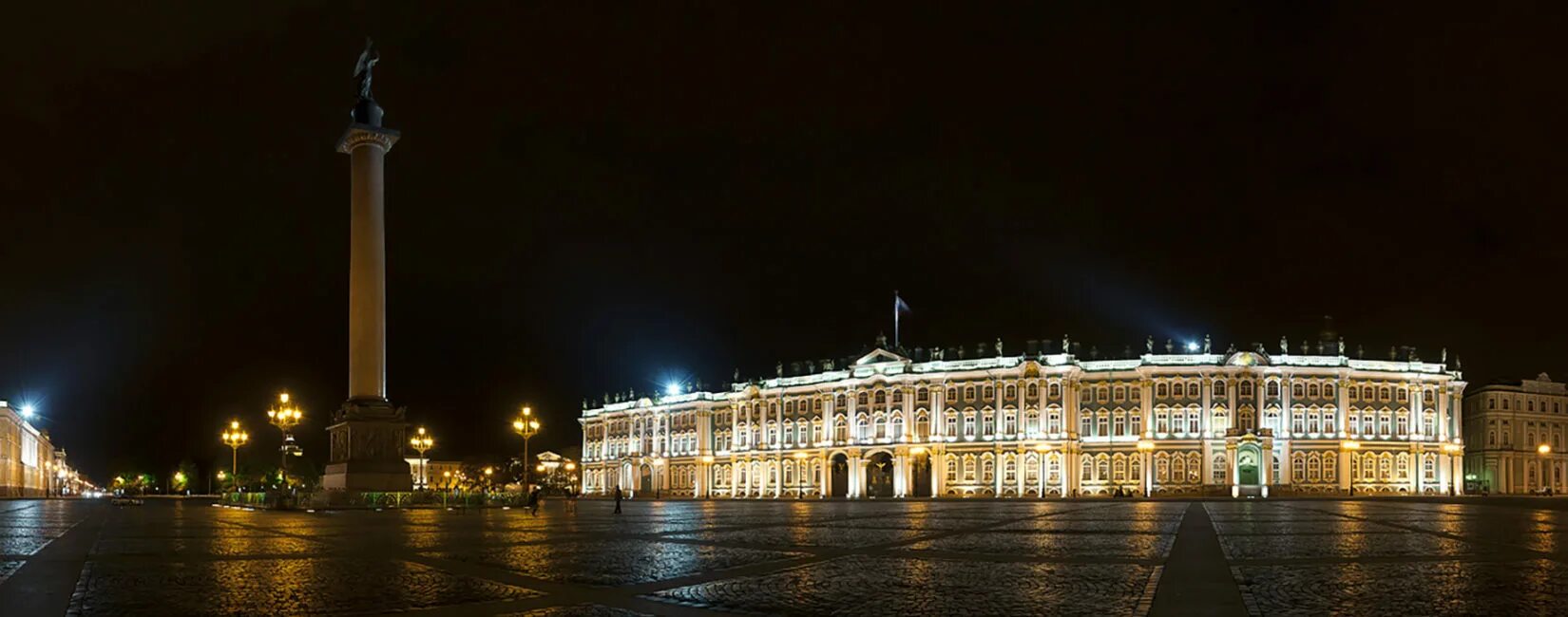 Мост питер эстония. Михайловский инженерный дворец в санкт-петербурге. Петроградка санкт-петербург. Адмиралтейство дворцовый мост. Дворцовая набережная и адмиралтейство в санкт-петербурге.