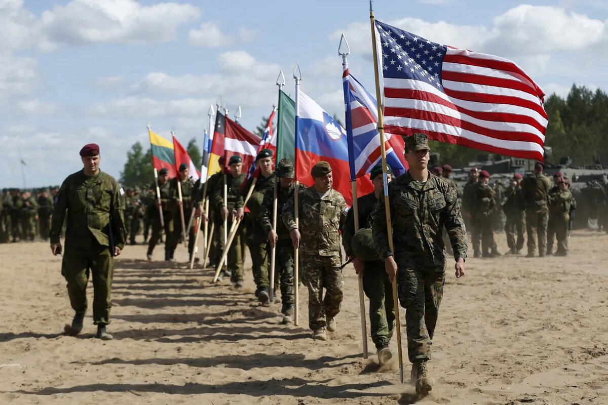 Военный Альянс НАТО. Объединенные вооруженные силы НАТО. Войска НАТО. Военные силы НАТО. Военные россии против нато