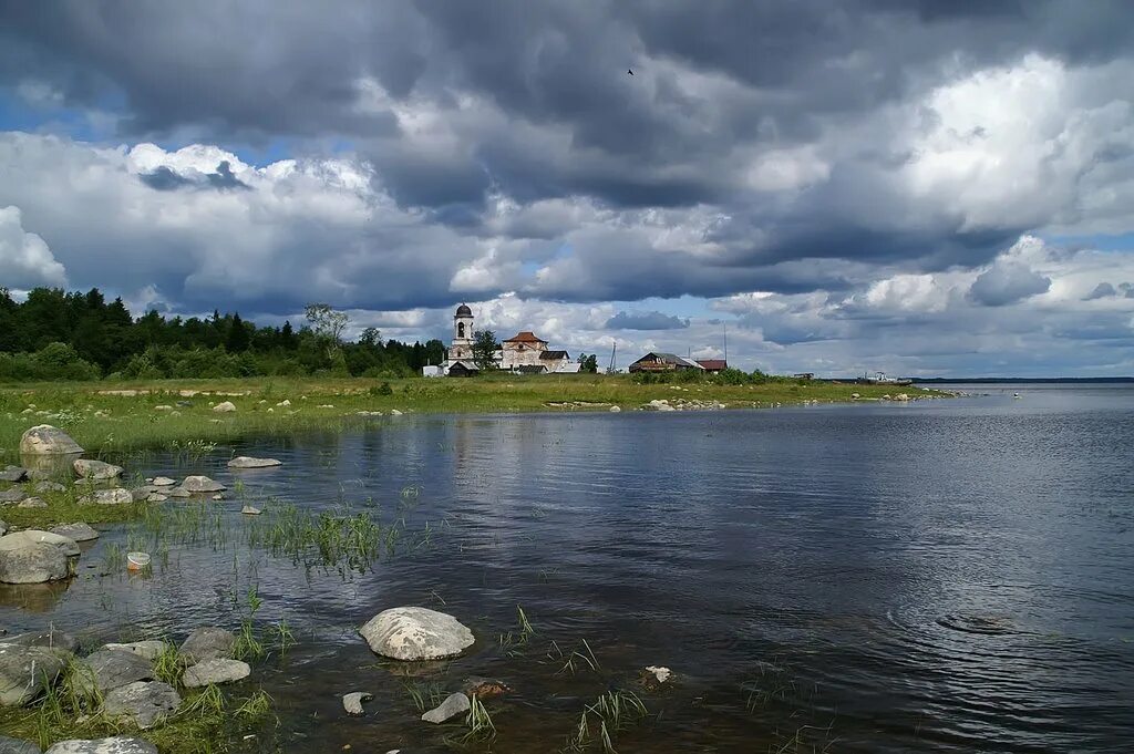 вологодская область, озеро кубенское. кубенское озеро вологда. кубенское озеро вологодский район. берег кубенское озеро вологодская область. монастырь на кубенском озере.