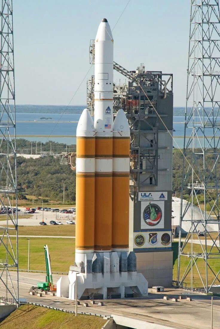 Дельта-4 ракета-носитель. Дельта 4 хеви. Delta 4 Heavy ракета. Ракета Дельта 5.