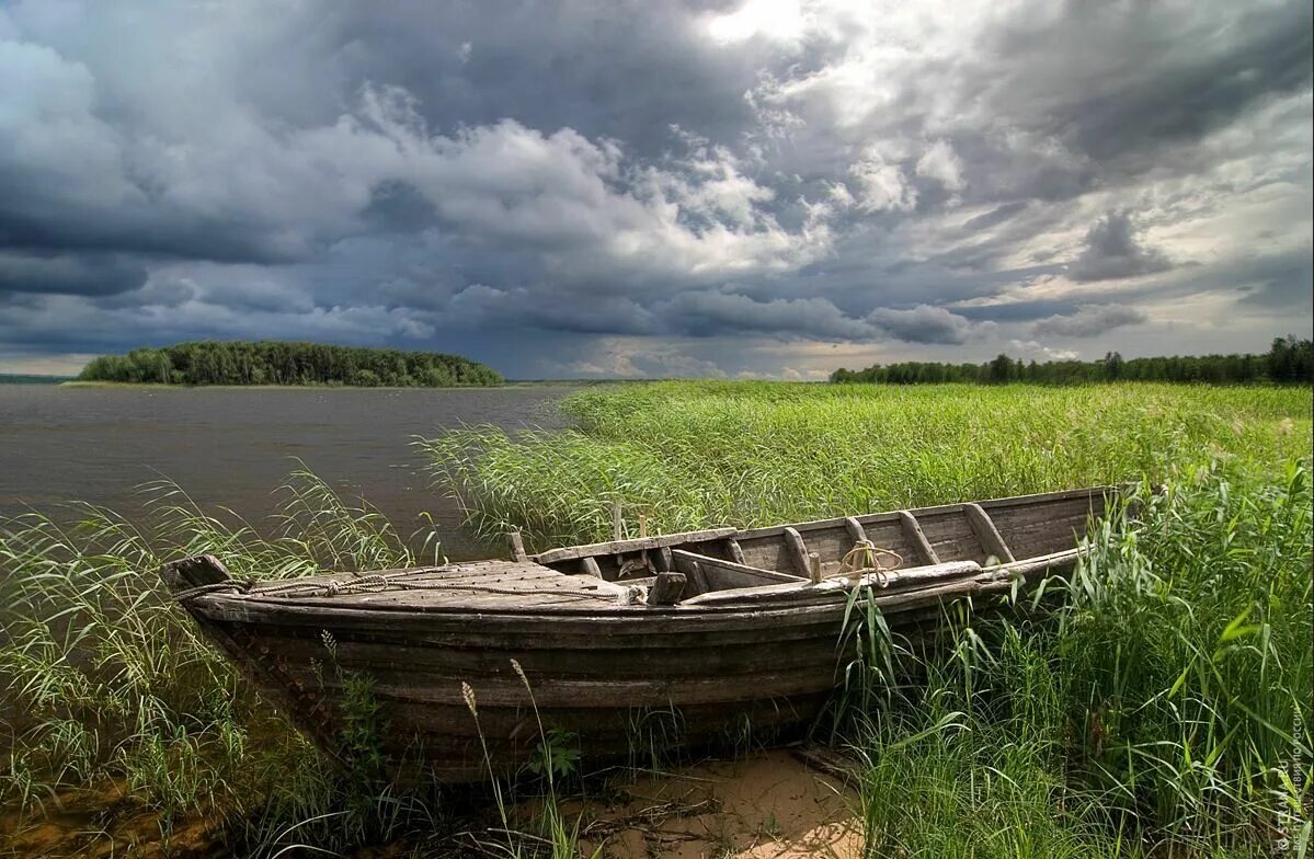 Чудское озеро. Псковское Чудское озеро. Псковско Чудской водоем. Чудское озеро судоходство.