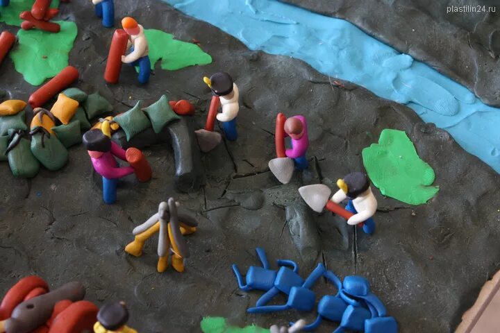 у них под грунтом пластилин. пластичные материалы для лепки. водный пластилин. пластилиновые сражения. лепка из пластилина для детей.