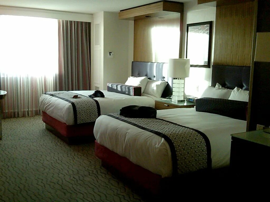 Room rooms разница. Номер Twin. Twin Room Double Room разница. Тип номера Twin. Cheap Hotel Room.