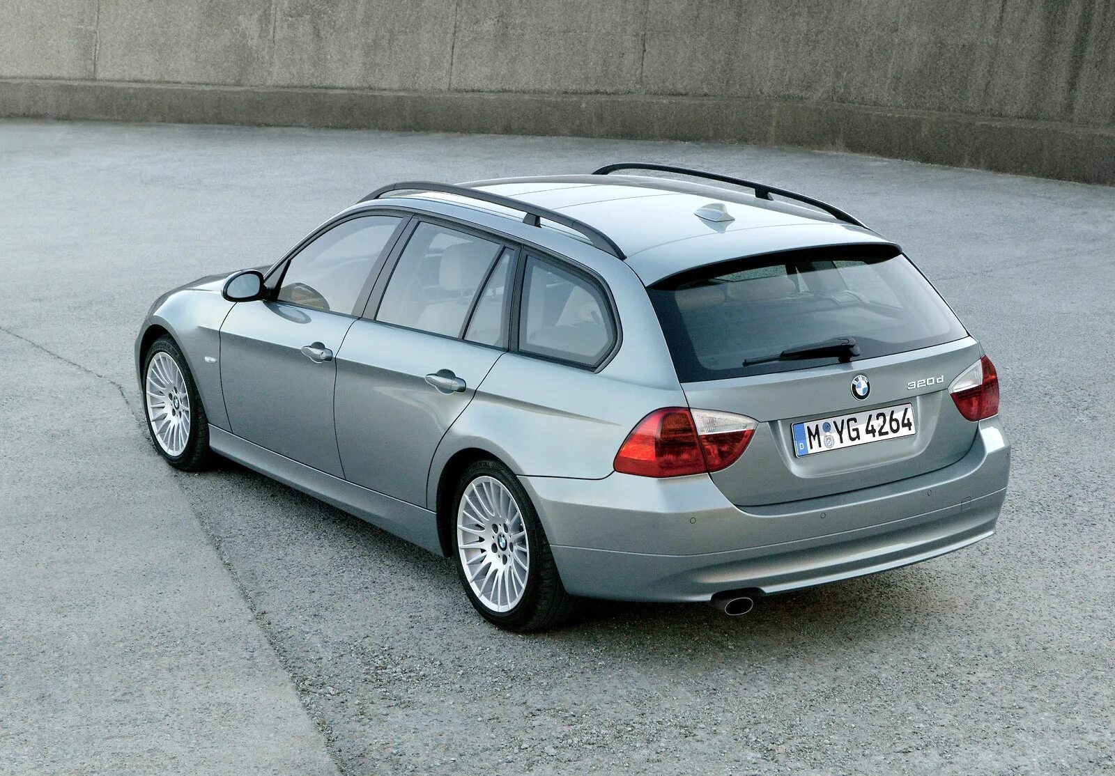 Аэродинамика на BMW 3 серия E91 LCI 2007 - 2012 от AC Schnitzer ZR Design