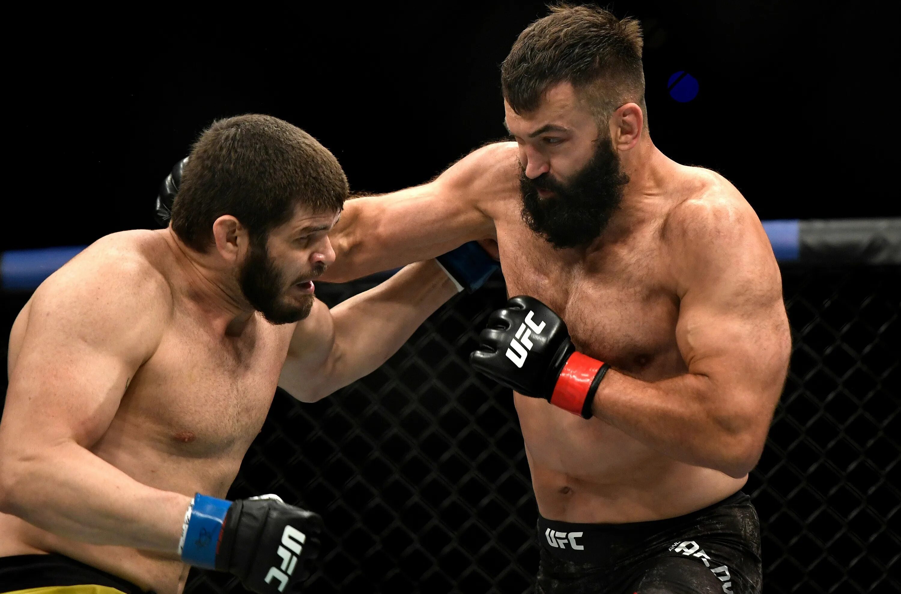Орловский фото. Андрей Арловский. Андрей Арловский UFC. Андрей Арловский в юфс. Боец ММА Андрей Орловский.