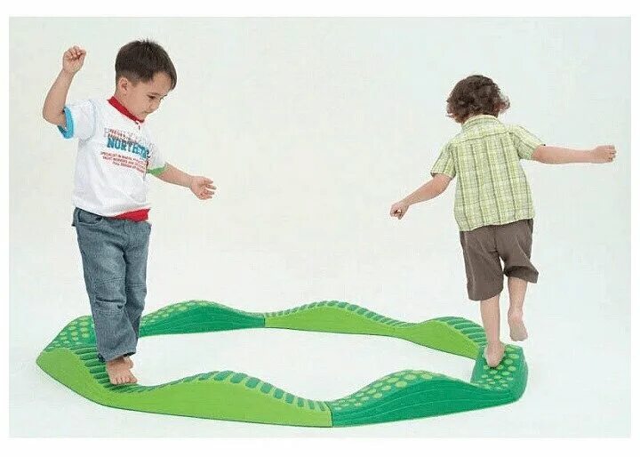 Playing features. Pga tour 2k23 tiger woods. Playing features. , 68х18х11см. Тактильная дорожка weplay волнистая (зелёная) 8 элементов.