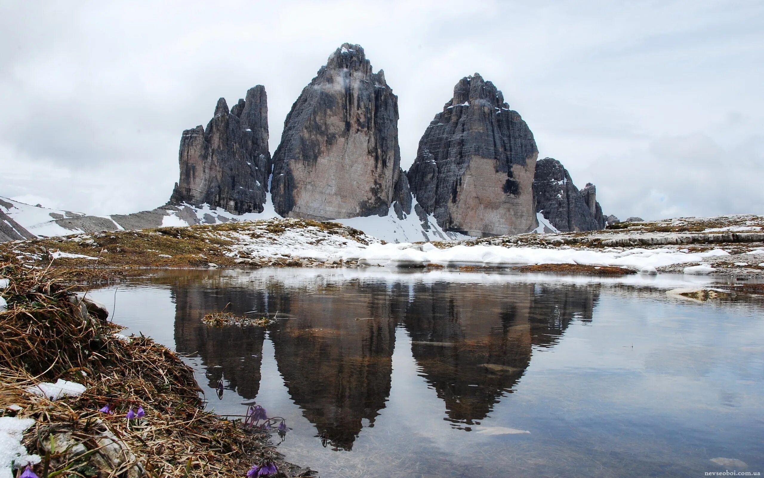ергаки. тыва гора три медведя. гору 3 медведя. гора три медведя в тыве. ергаки тыва.