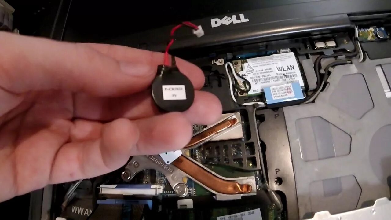 Как поменять батарейку dell Как поменять батарейку dell