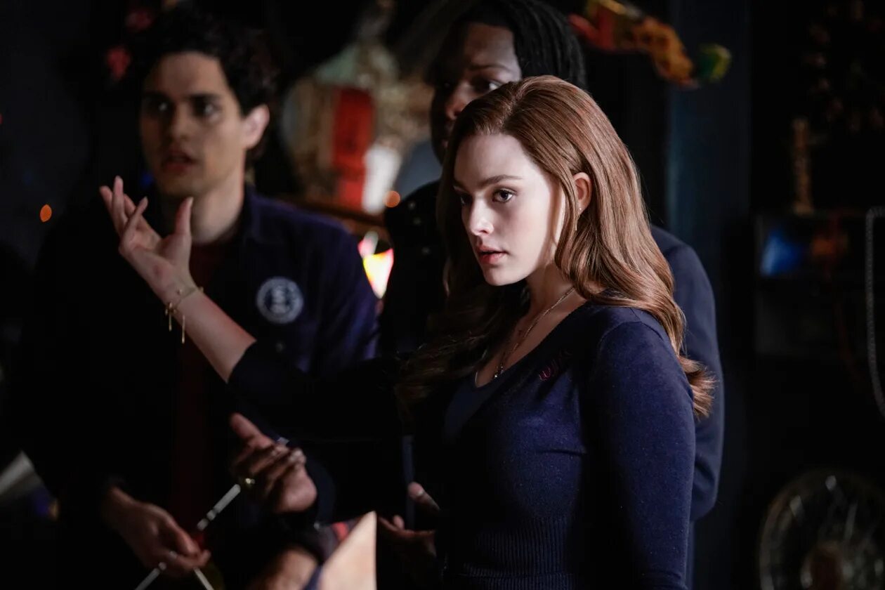 Наследие 2 дата выхода. Наследие сериал нетфликс. Наследие сериал джози и кай. Наследие 2 сезон хоуп. Кай паркер.