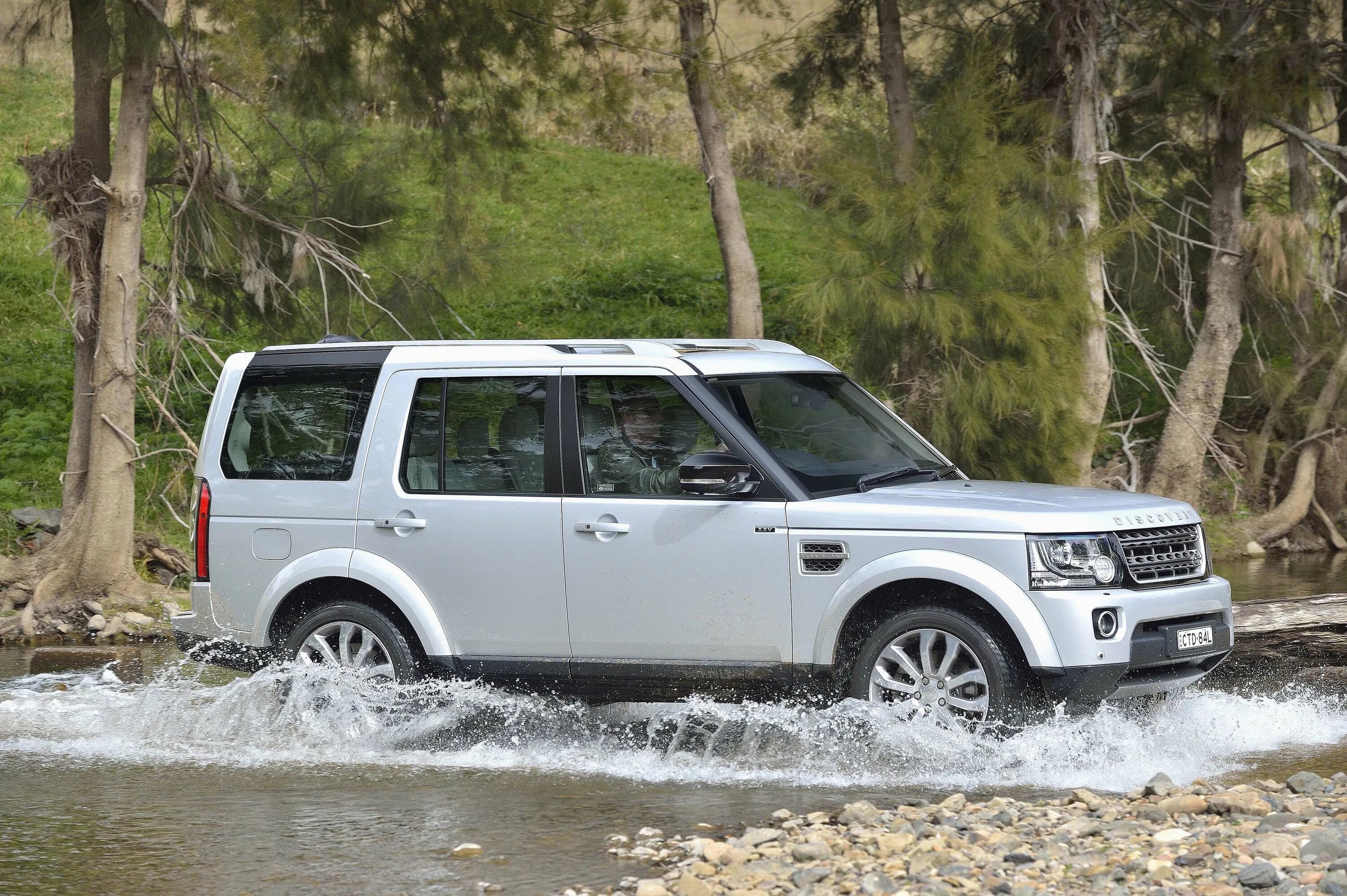 Дискавери 12. Land Rover Discovery 4. Ленд Ровер Дискавери 4 2014. Ленд Ровер Дискавери 4 2015. Ленд Ровер Дискавери 2015.