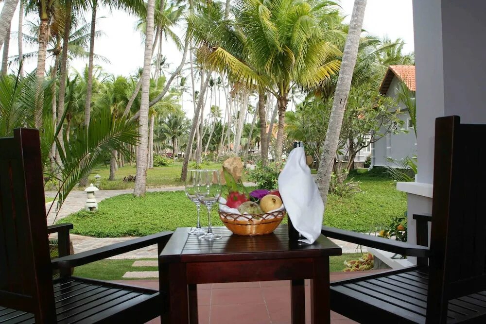 Муйне де центури вьетнам. Century de muine beach resort spa 4 vietnam. Muine century beach. Муйне де центури вьетнам. Muine de century 4*отель.