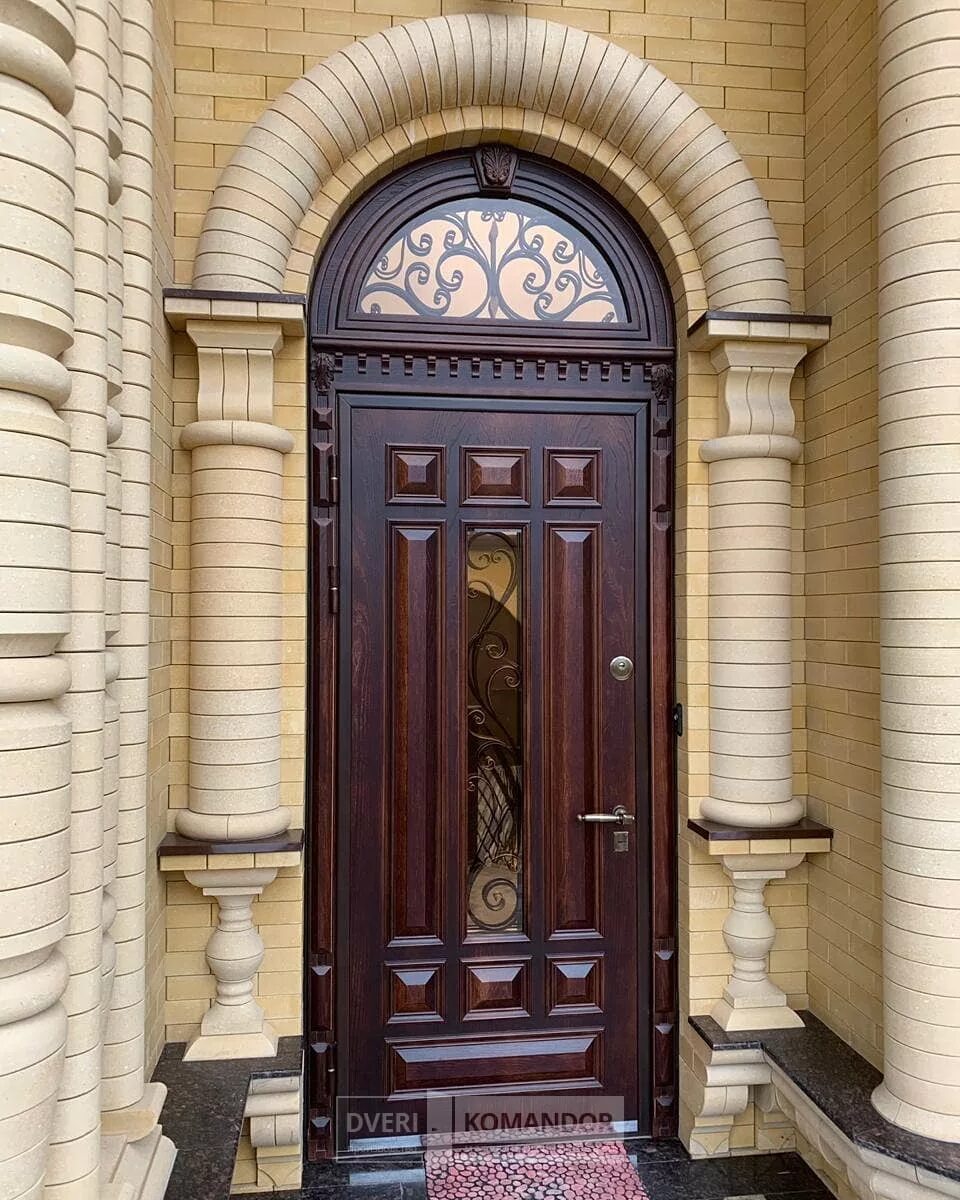 парадные двери в дом. входная дверь в дом. парадная дверь. входная дверь в дом. парадные двери в дом.