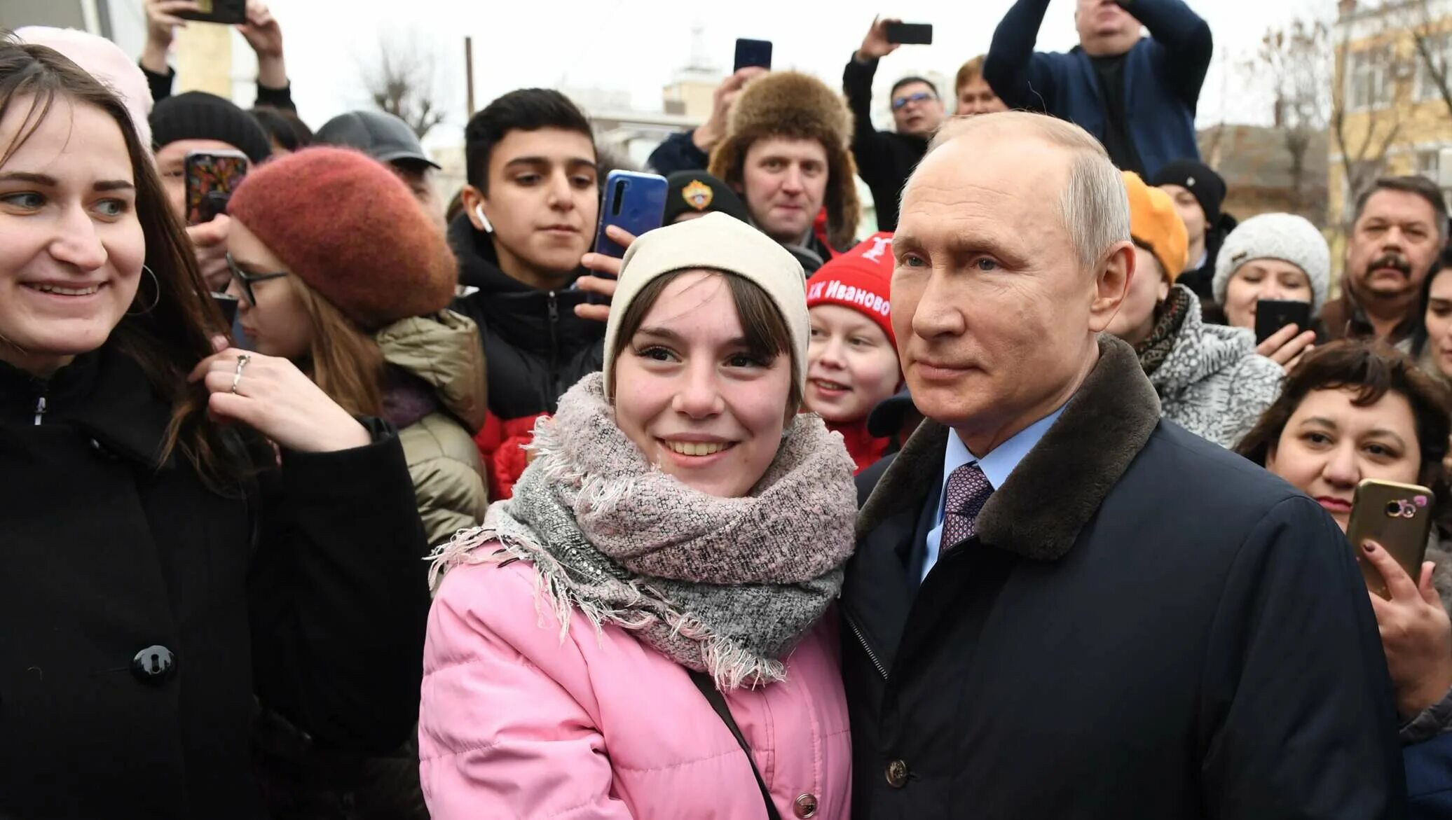 Вк мировые новости. Замуж за Путина. Встреча политиков.