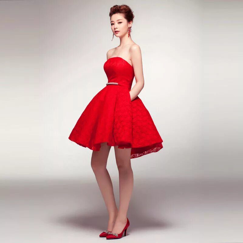 красное платье 8. девушка в вечернем платье. платье черно-красное. красное платье на корпоратив. красное платье.