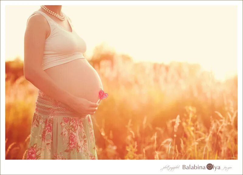 настоящие будущие мамы. беременная медитирует. красивая беременная девушка. беременная видео. группа беременных.