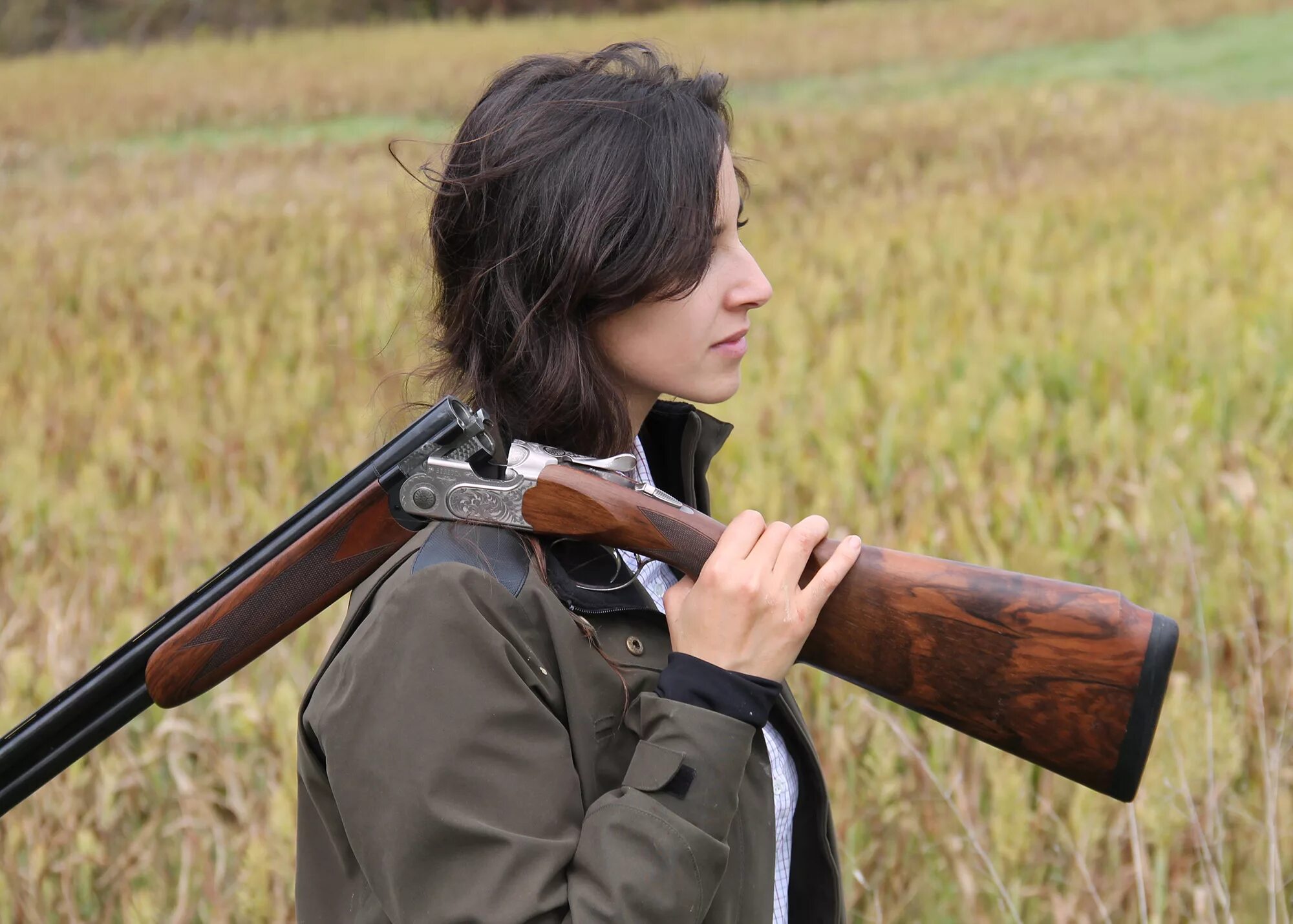 Lady shot. Lady shot. Девушка ганфайтер. Green dress range rifle shooting. Lady shot.
