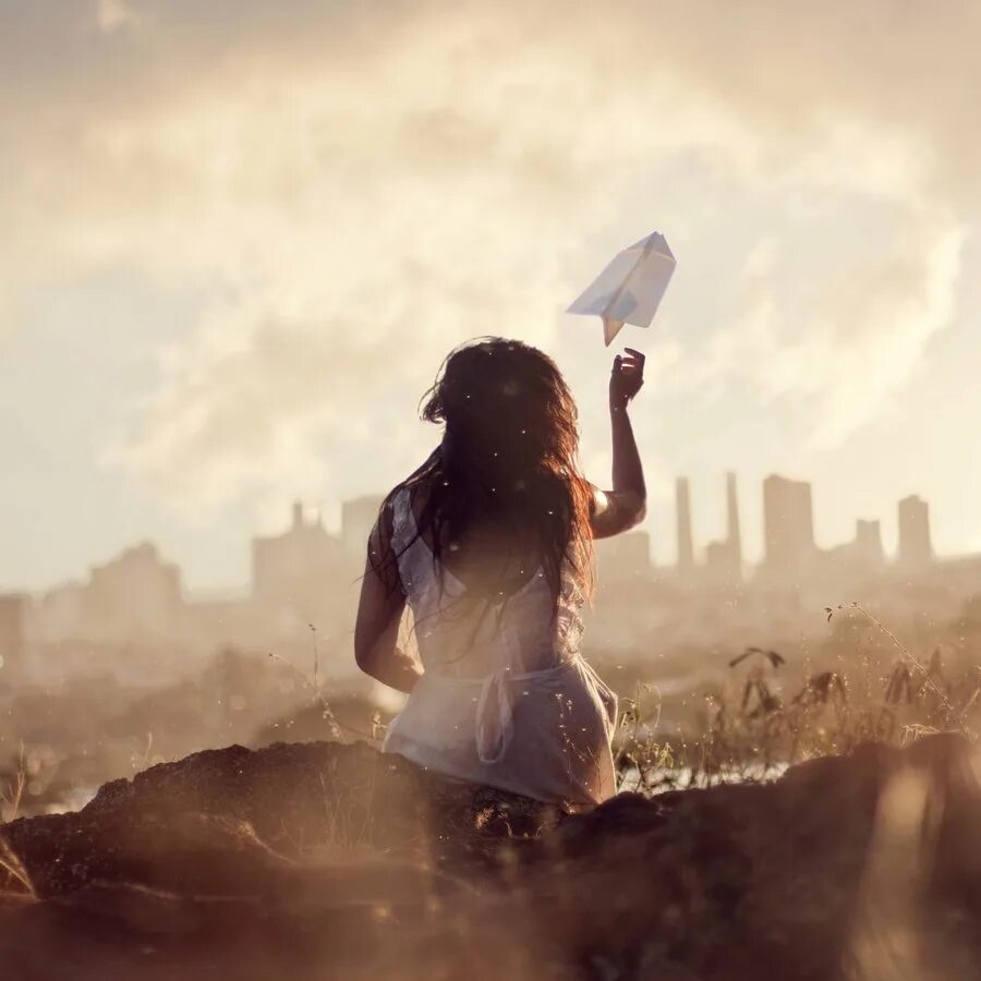 Freedom life. Adele - hello (paul damixie deep house remix). Sometimes letting go is. Полет влюбленных. I am happy with you картинки.