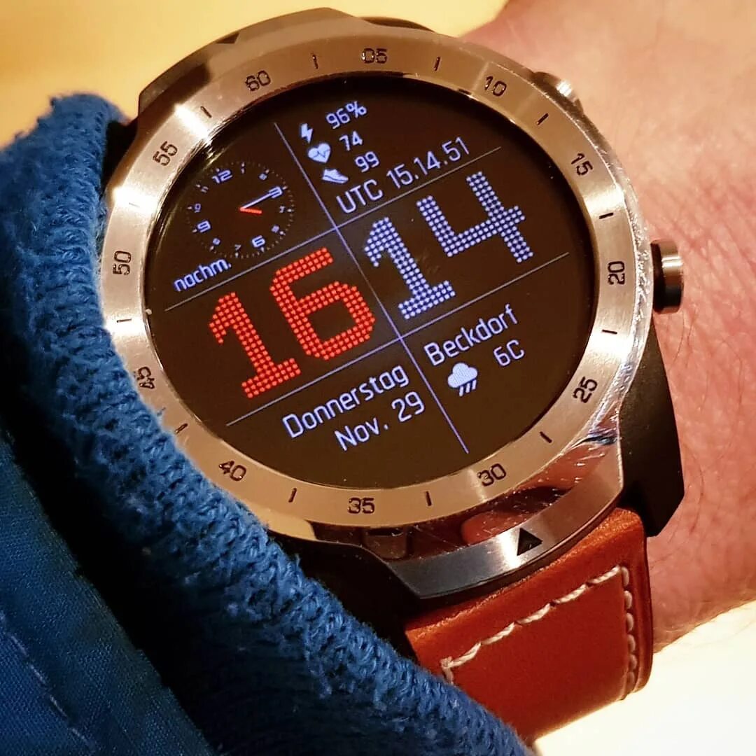 Ticwatch Pro 3. Циферблаты для смарт часов. Wear Pro циферблаты. Wear Pro часы. Wear os циферблаты