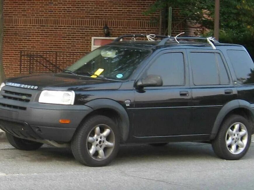 Land rover freelander 1 рестайлинг. Фрилендер 2003 год. Фрилендер 2003 год. Ленд ровер фрилендер 2003. Ленд ровер фрилендер 2002.