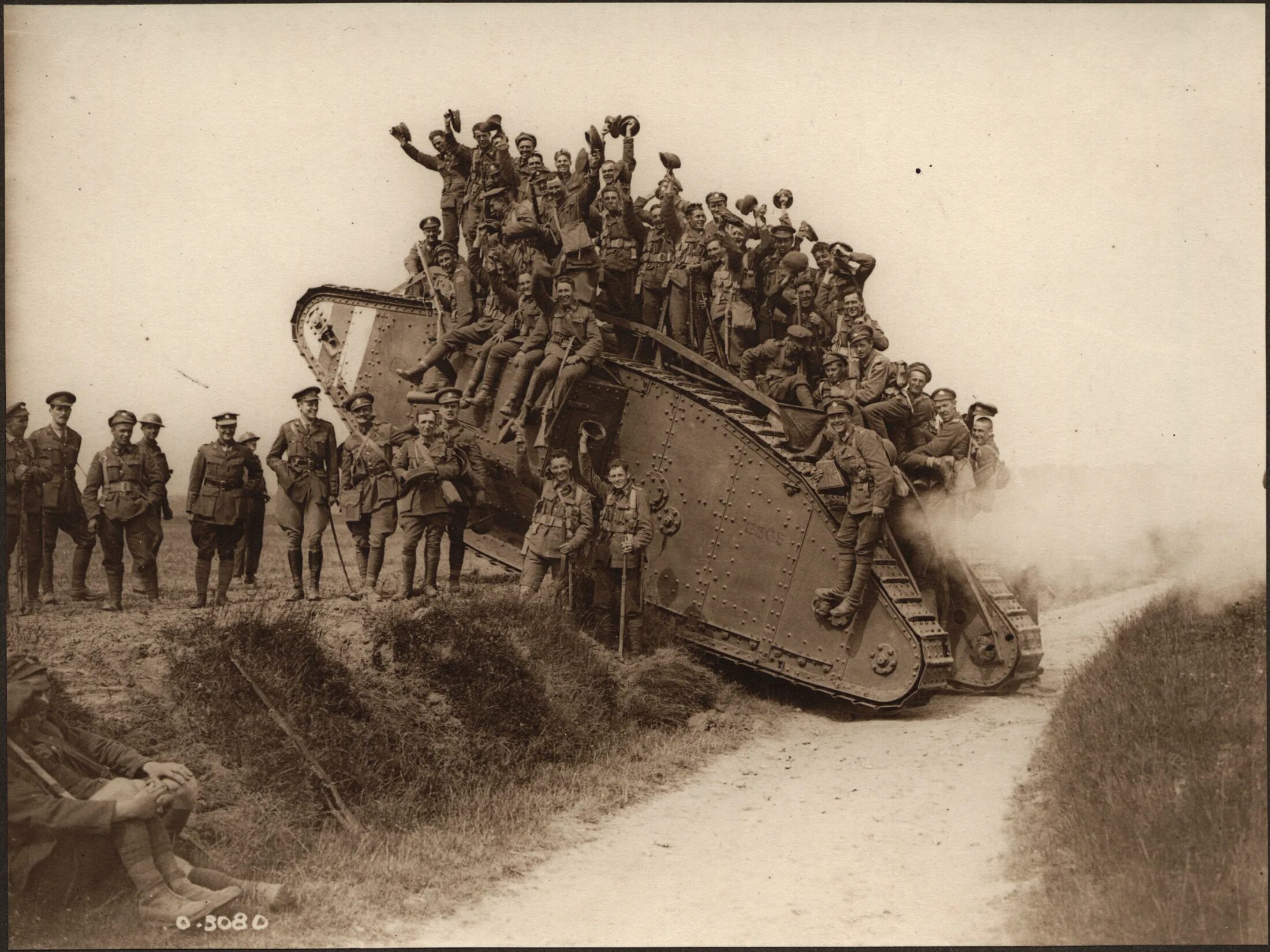 Битва на Сомме 1916 танки. Первая мировая битва на Сомме танки.