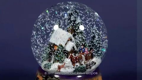 Шар в котором идет снег