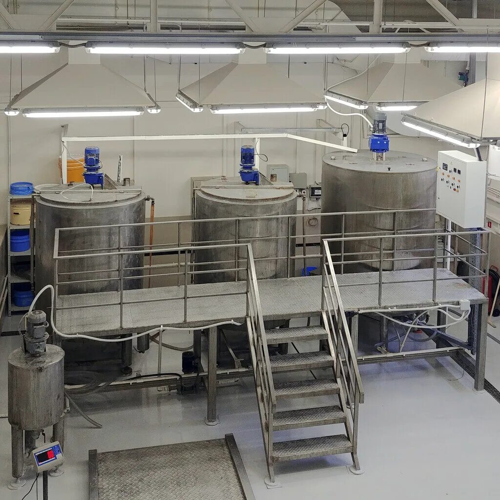 Производственные предприятия ростов на дону. Завод комбайнов ростсельмаш в ростове на дону. Компания астон ростов на дону. Производственные предприятия ростов на дону. Производственные компании ростова.