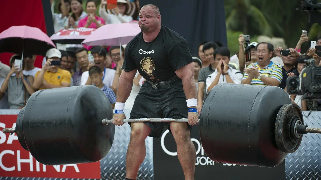 Большие мышцы. Спортивные люди. Сильный человек. Джонни джексон бодибилдер. Немецкий бодибилдер маркус рул.