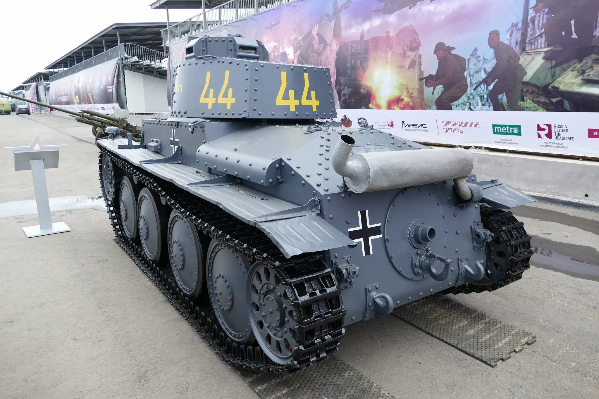 Pz kpfw 38. Танк Прага 38 т. PZ 38t Прага. Танк PZ 38 T. Чешский танк Прага 38-т.