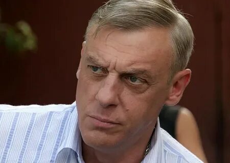 Соловец актер улицы разбитых