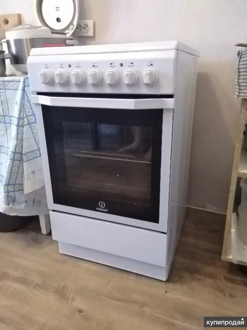 Индезит газовая плита 4 конфорки. Плита индезит конфорки. Плита индезит конфорки. Плита электрическая индезит 4-х конфорочная. Плита индезит конфорки.