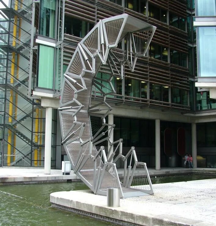 Rolling bridge. Rolling bridge мост-трансформер. роллинг бридж лондон. сворачивающийся мост в лондоне. необычные мосты.