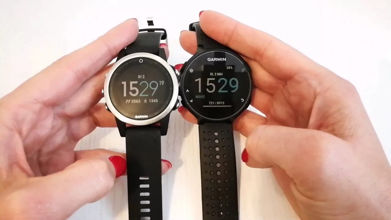 Феникс 5 читать. Garmin Fenix 5s. Гармин Феникс 6s vs 935. Garmin Fenix 235 стекло. Гармин Феникс 5s размер.