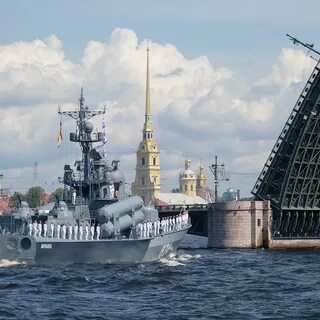 До какого числа будут стоять корабли
