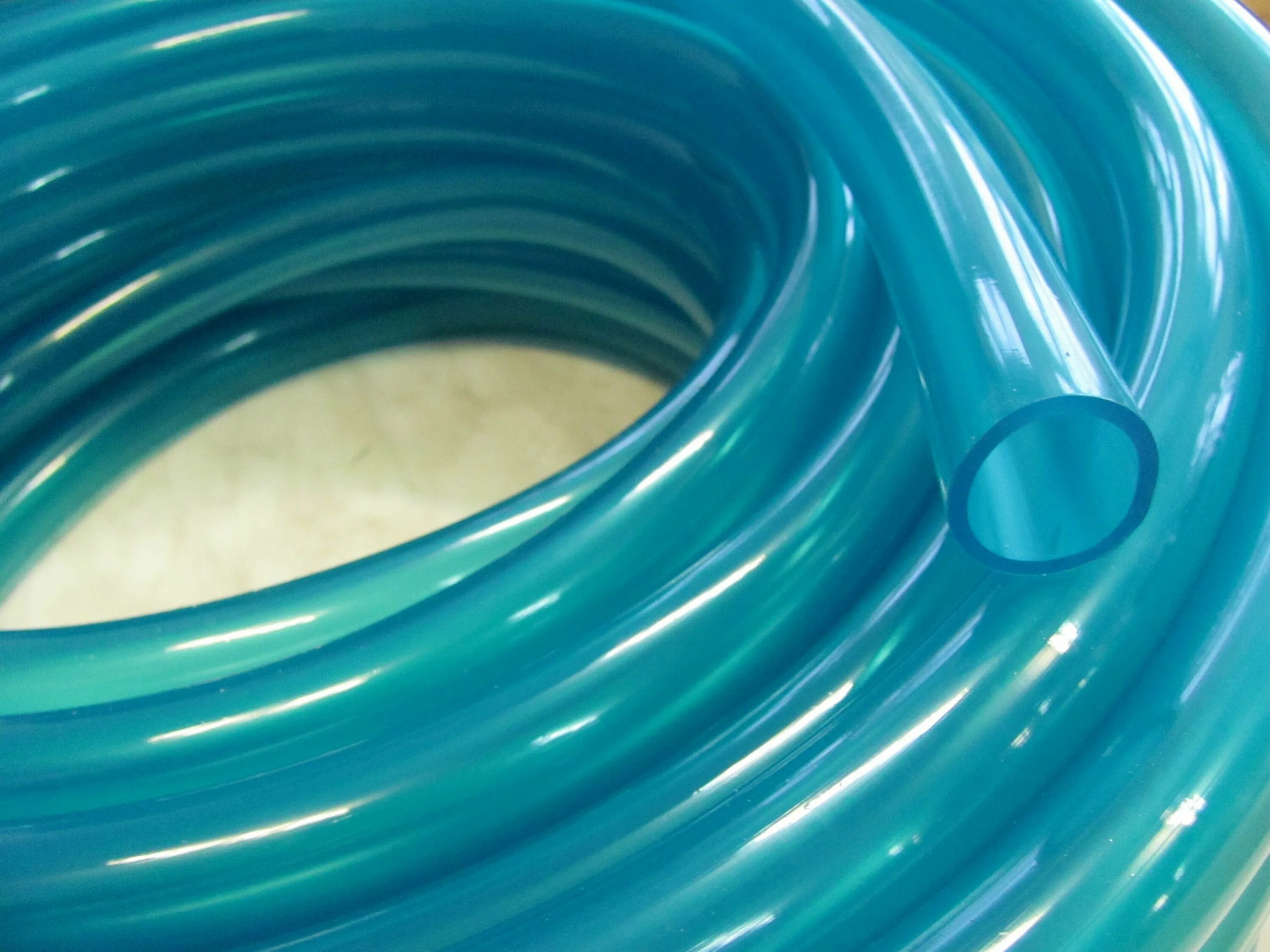 шланг силиконовый 3/4 20м (бухта) ж4296. шланг пвх поливочный d 18х2,5 мм 25 м (1/60) п. шланг каучуковый 3/4 20м еёск starplast. силиконовый шланг для полива. силиконовый шланг для полива.