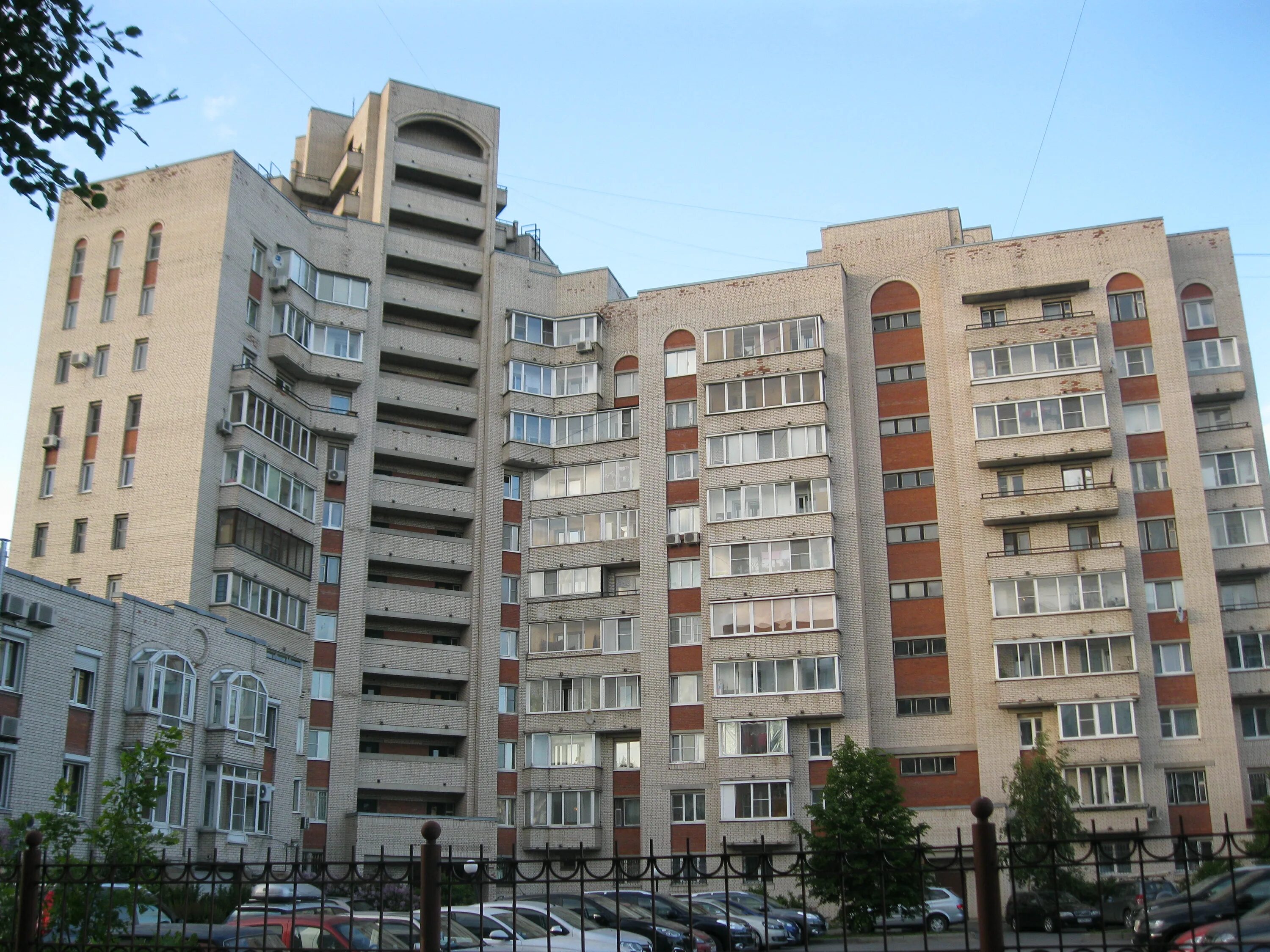 Пражская спб женская. Пражская улица, 5. пражская 5 санкт-петербург. пражская д 34. ул. пражская д.34 санкт-петербург.