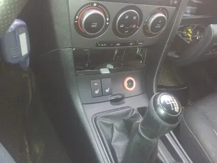 Прикуриватель мазда 3