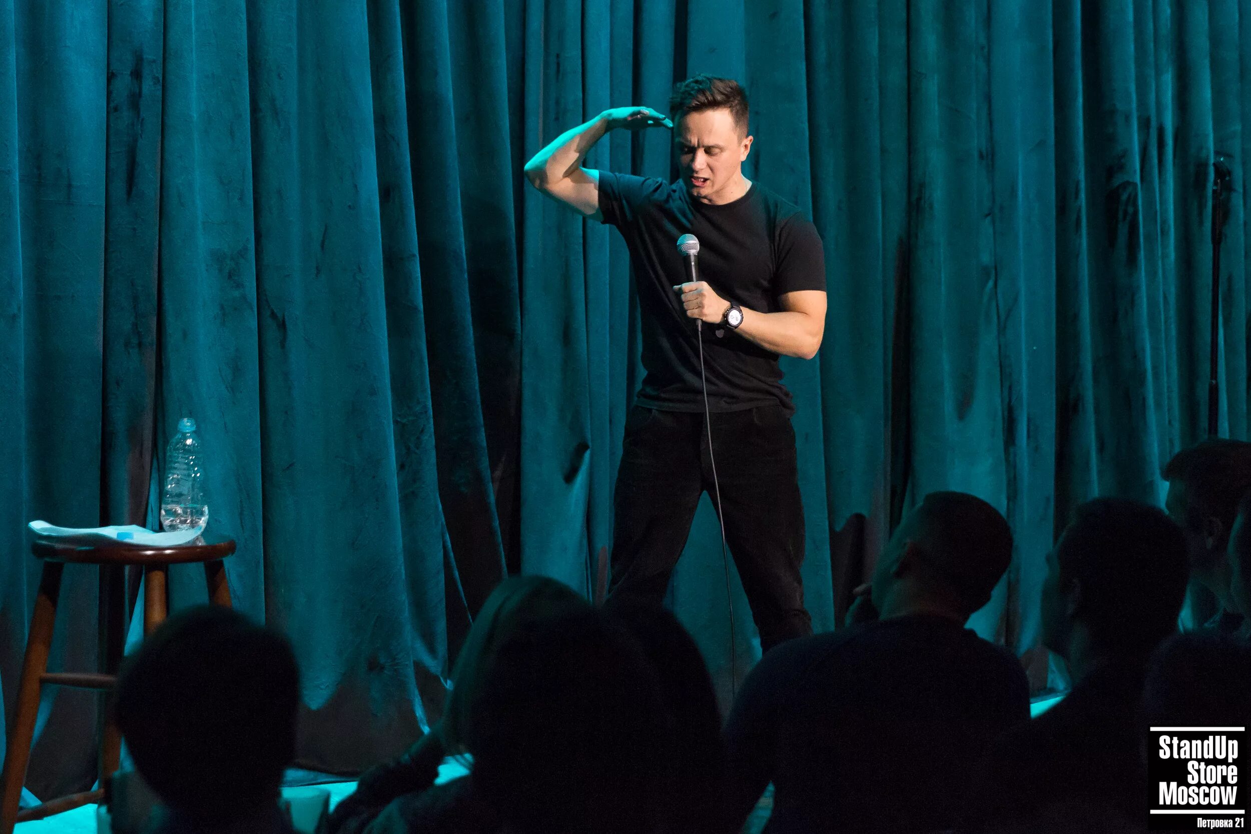 Stand up moscow
