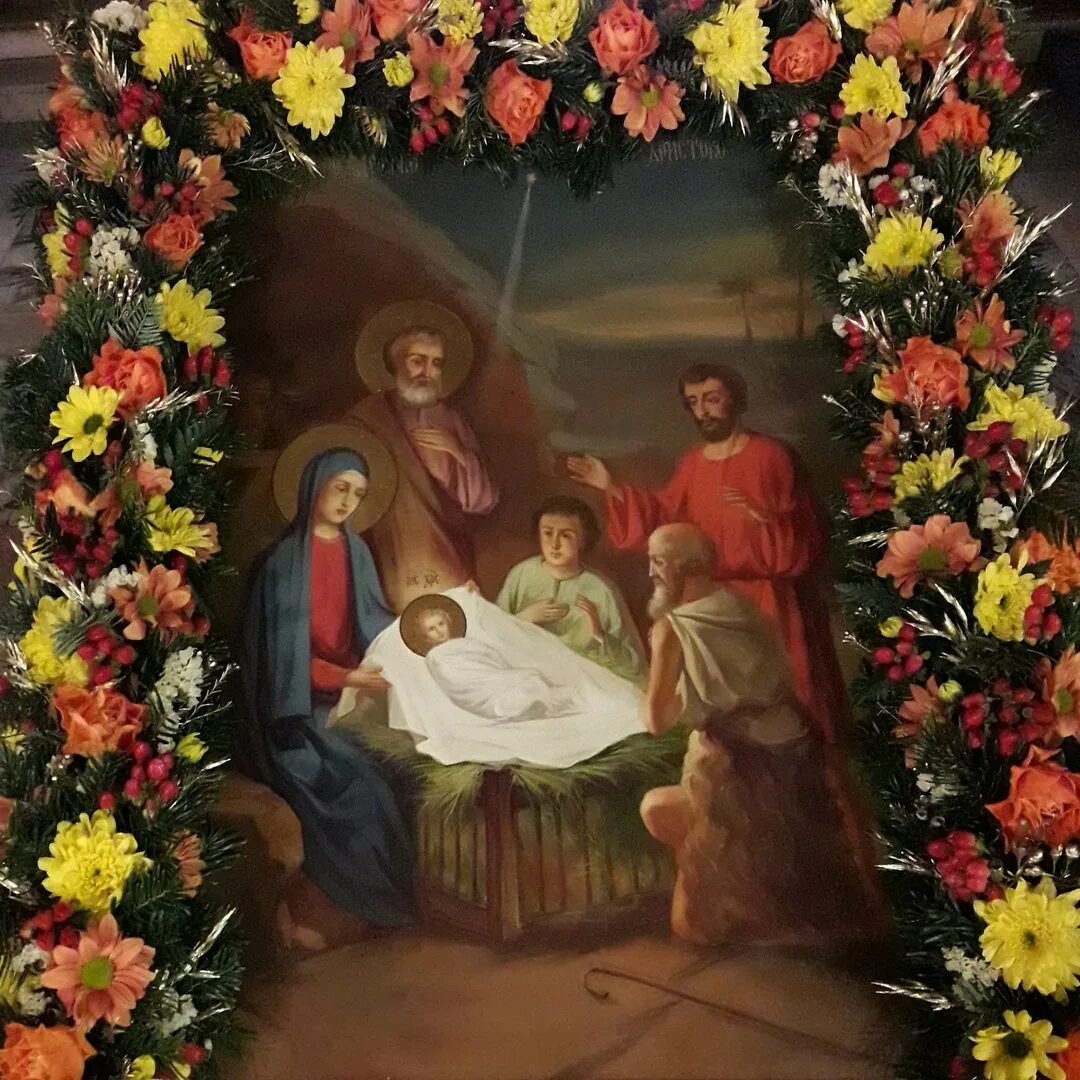 икона рождества христова в храме. храм христа спасителя икона рожде. икона рождества в храме христа спасителя. христово рождественский храм ульяновск. рождество икона в храме.