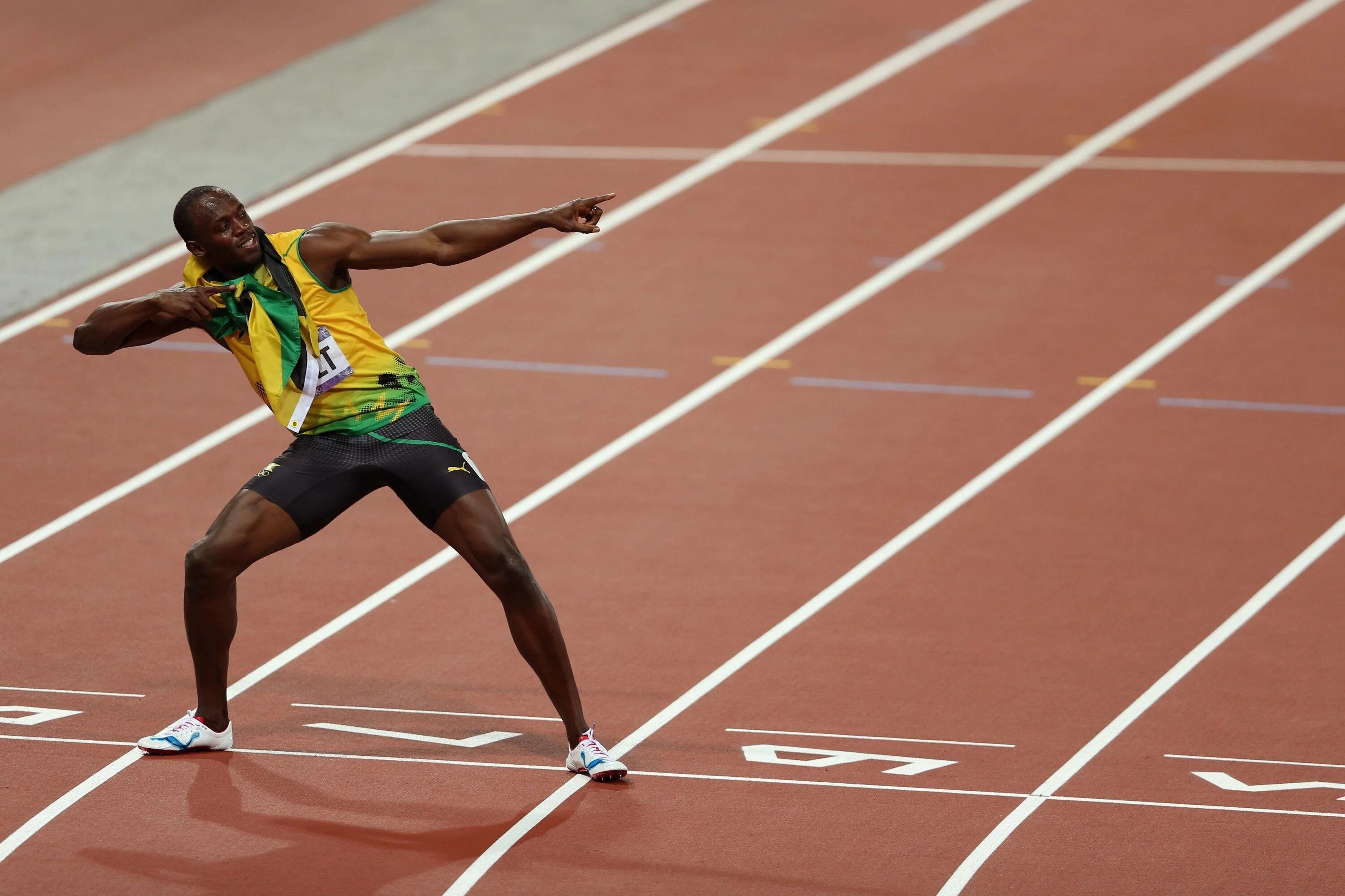 Усейн болт 2012. Усейн болт 400 метров. Usain Bolt 2008. Легкая атлетика Усейн болт.